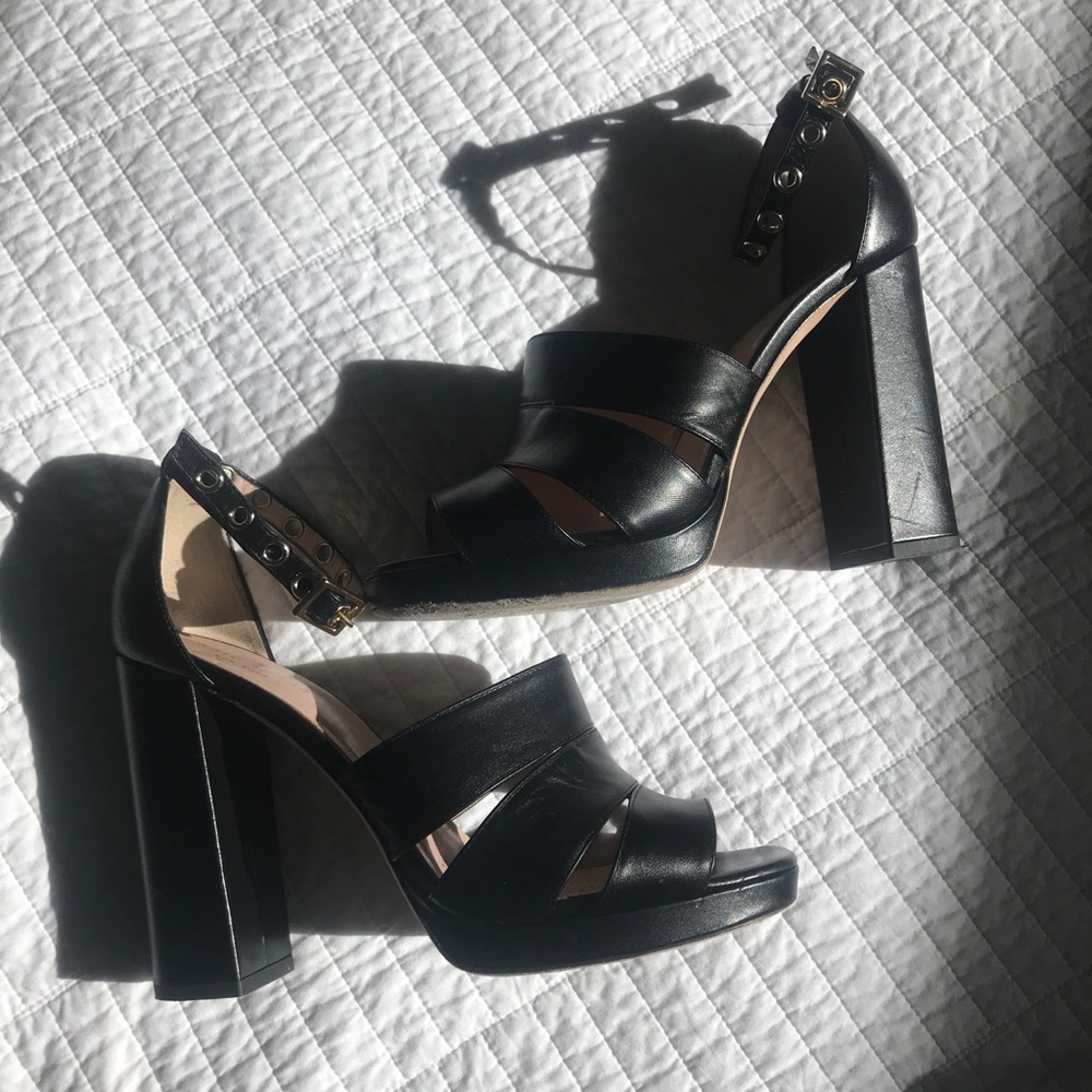 Kate Spade ♠️ heels - Picture 5 of 8